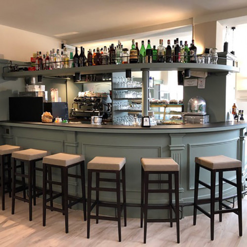 Tecnicobi_arredamento-bar2.jpg